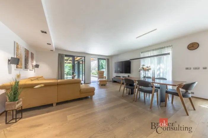 Prodej rodinného domu, Čelákovice - Sedlčánky, Matěje Koštíře, 220 m2