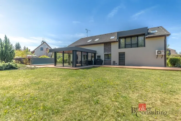 Prodej rodinného domu, Čelákovice - Sedlčánky, Matěje Koštíře, 220 m2