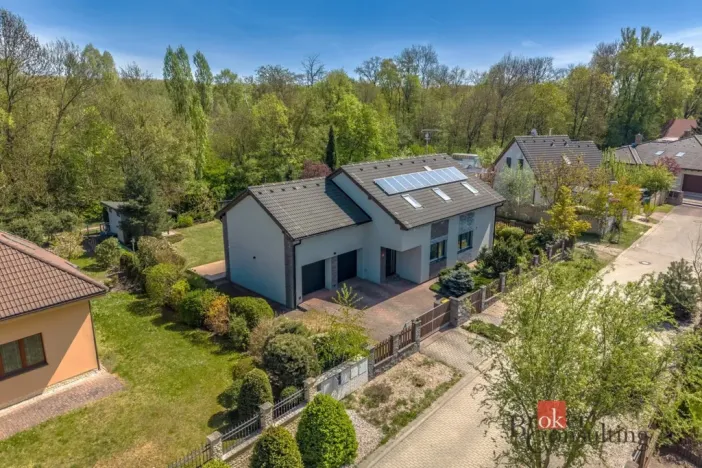 Prodej rodinného domu, Čelákovice - Sedlčánky, Matěje Koštíře, 220 m2