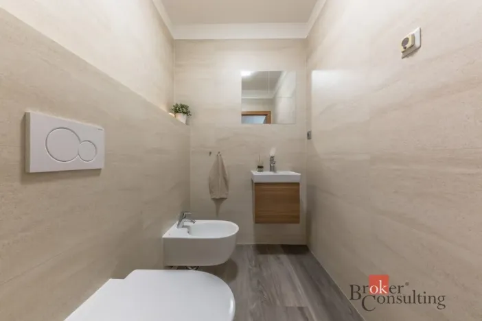 Prodej rodinného domu, Čelákovice - Sedlčánky, Matěje Koštíře, 220 m2