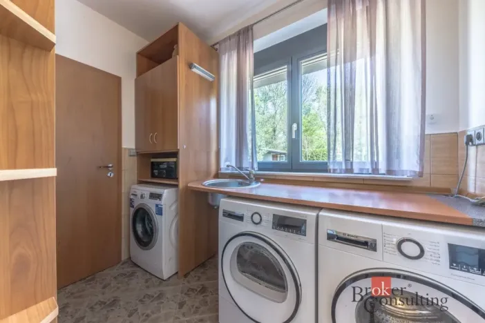 Prodej rodinného domu, Čelákovice - Sedlčánky, Matěje Koštíře, 220 m2