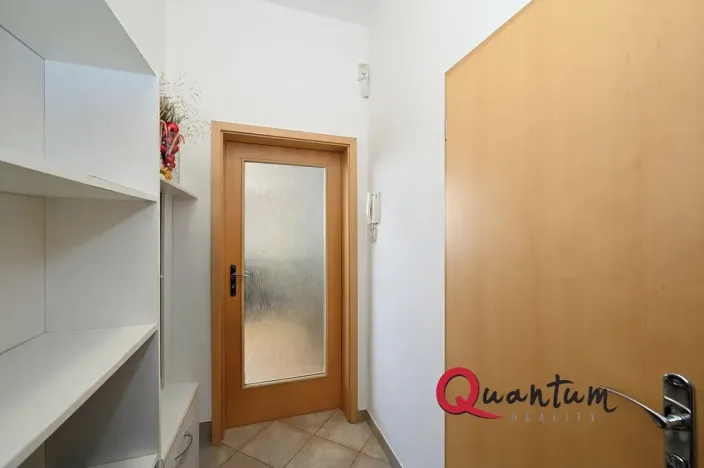 Pronájem kanceláře, Praha - Košíře, Plzeňská, 35 m2