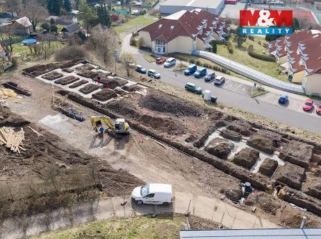 Prodej bytu 3+kk, Ostrov, Hlavní třída, 81 m2