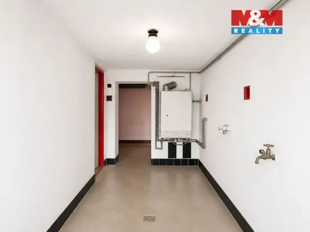 Prodej rodinného domu, Střítež, 200 m2