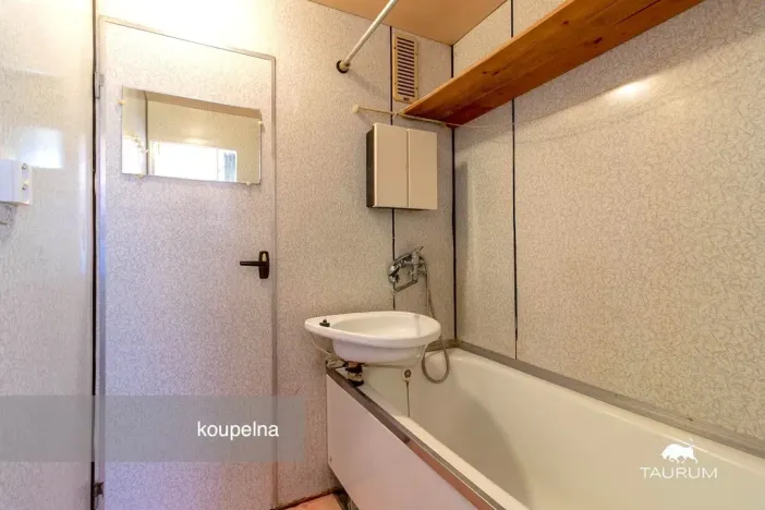 Prodej bytu 3+1, Žlutice, Vítězná, 66 m2