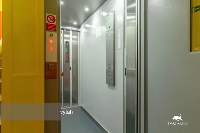 Prodej bytu 3+1, Žlutice, Vítězná, 66 m2