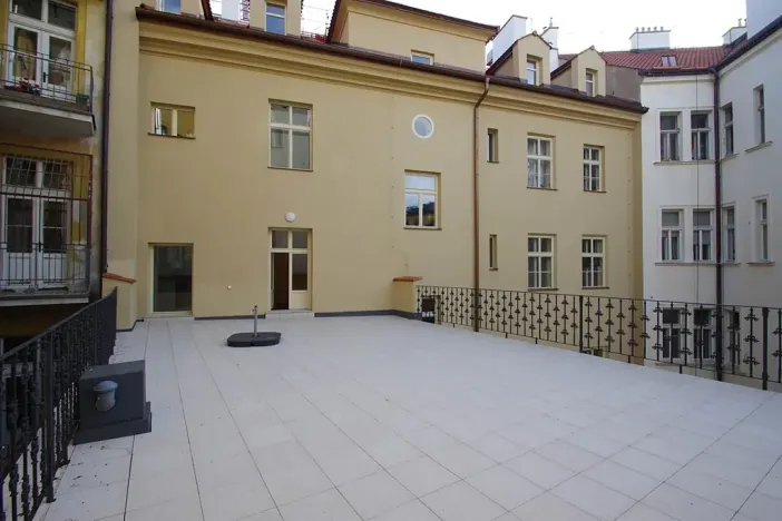 Pronájem bytu 2+kk, Praha - Staré Město, Kozí, 125 m2 (ID: 2159882)