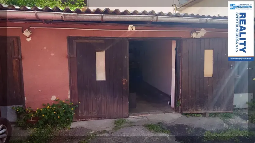 Pronájem garáže, České Budějovice, Klavíkova, 26 m2