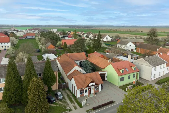 Prodej obchodního prostoru, Troubky, Dědina, 470 m2