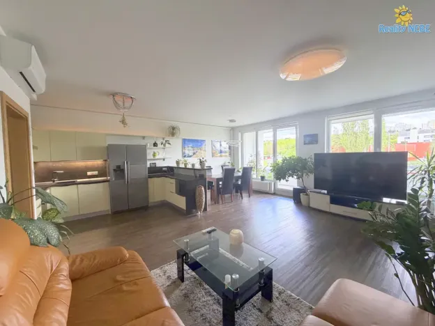 Pronájem bytu 3+kk, Praha - Modřany, Soukalova, 100 m2