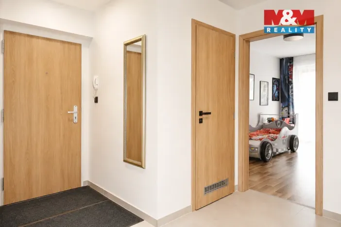 Prodej bytu 4+kk, Praha, Ke kříži, 76 m2