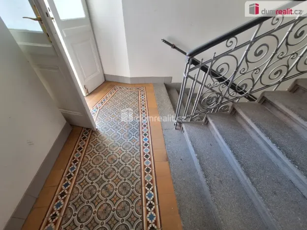 Pronájem bytu 3+kk, Praha, Chodská, 82 m2