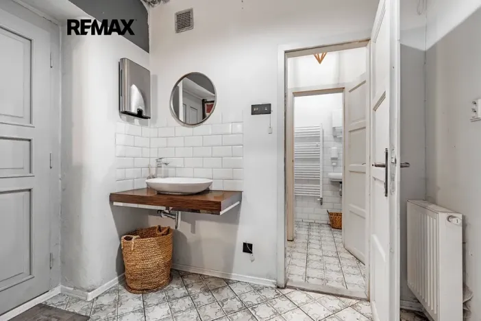 Pronájem obchodního prostoru, Praha - Žižkov, Husitská, 120 m2