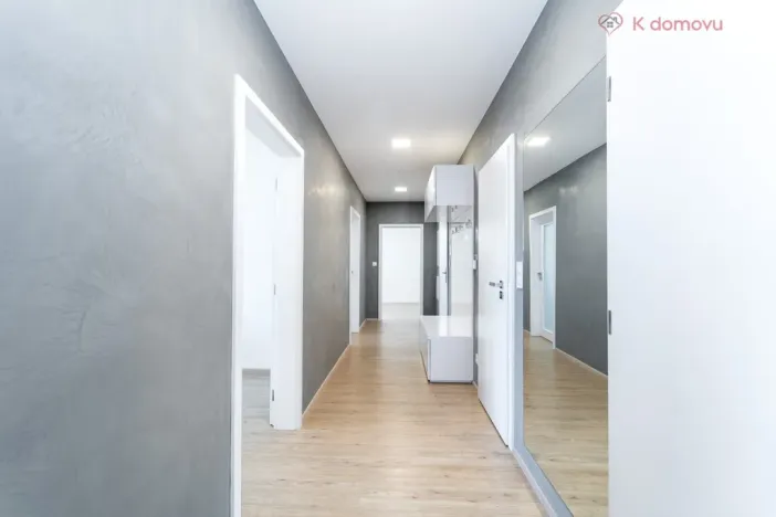 Prodej bytu 4+kk, Kyjov, U Sklepů, 93 m2