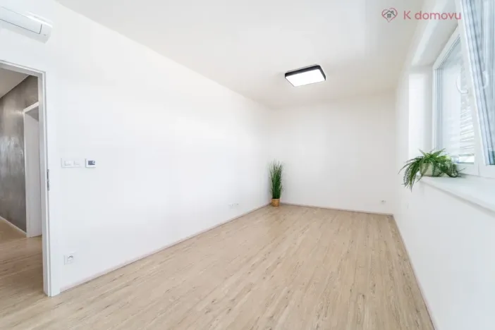 Prodej bytu 4+kk, Kyjov, U Sklepů, 94 m2
