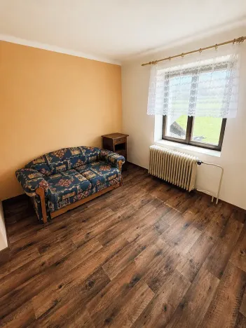 Prodej rodinného domu, Vápenná, 150 m2