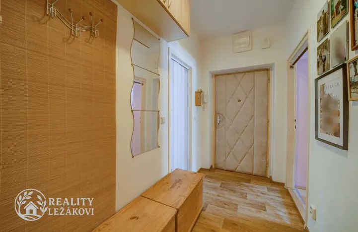 Prodej bytu 2+1, Vsetín, Generála Klapálka, 68 m2