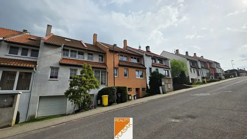 Prodej rodinného domu, Radonice, 200 m2