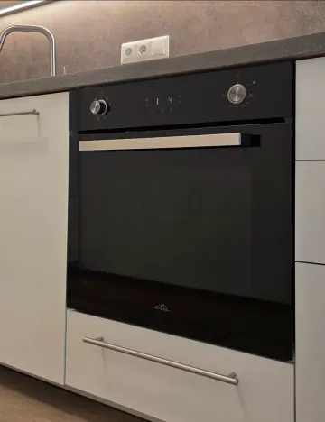 Pronájem bytu 1+kk, Praha - Hloubětín, Poděbradská, 45 m2