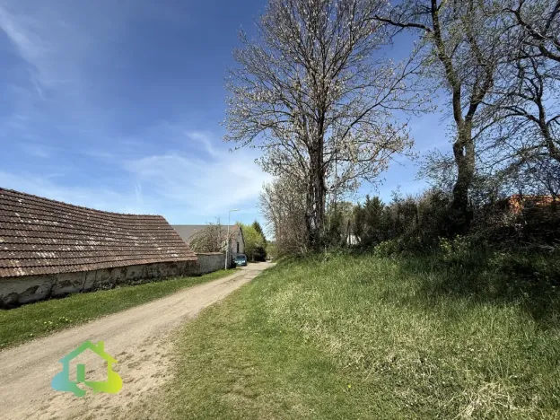 Prodej obchodního prostoru, Opařany - Oltyně, 300 m2