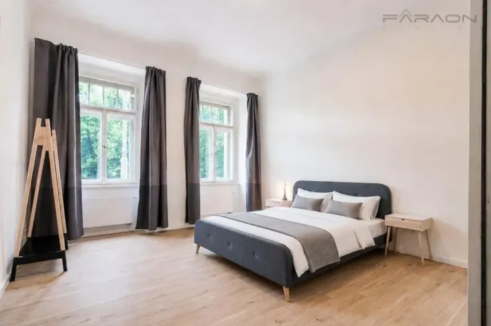 Pronájem bytu 2+1, Praha - Karlín, Sokolovská, 75 m2