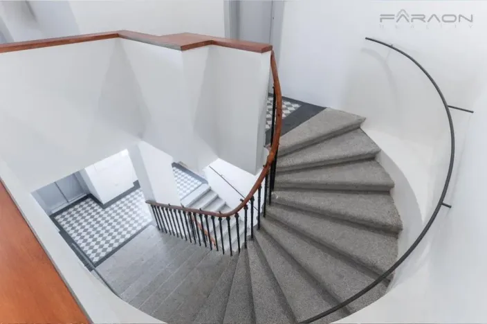 Pronájem bytu 2+1, Praha - Karlín, Sokolovská, 75 m2
