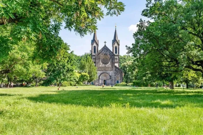 Pronájem bytu 2+1, Praha - Karlín, Sokolovská, 75 m2