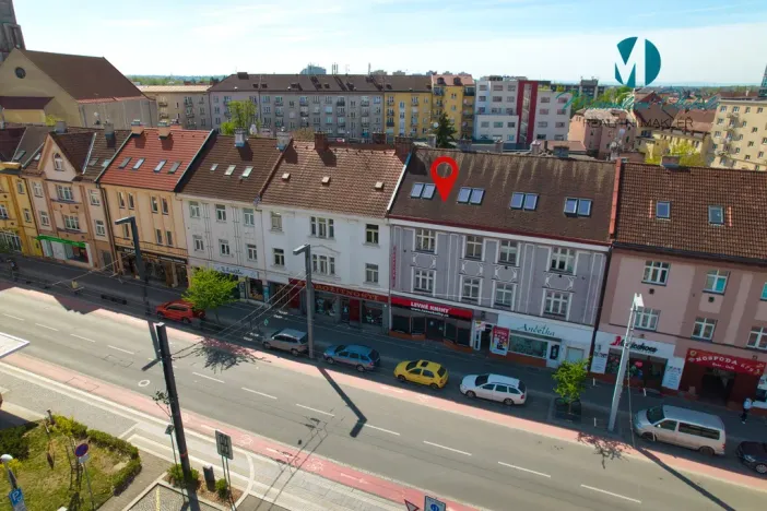 Pronájem obchodního prostoru, Hradec Králové, S. K. Neumanna, 250 m2