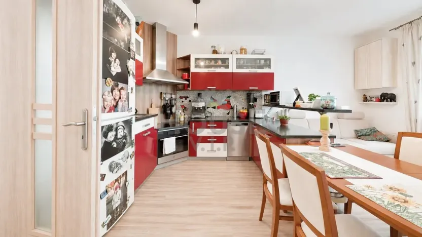 Prodej bytu 2+kk, Praha - Čakovice, Marty Krásové, 56 m2