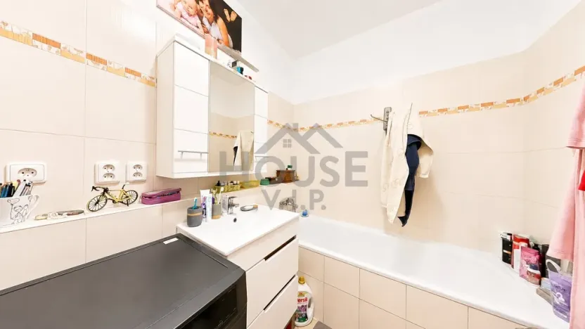 Prodej bytu 2+kk, Praha - Čakovice, Marty Krásové, 56 m2