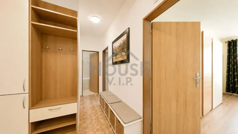 Prodej bytu 2+kk, Praha - Čakovice, Marty Krásové, 55 m2