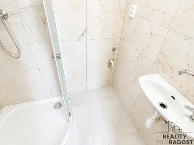 Pronájem bytu 1+1, Moravský Krumlov, Tiskárenská, 30 m2