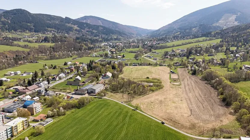 Prodej pozemku pro bydlení, Ostravice, 18904 m2