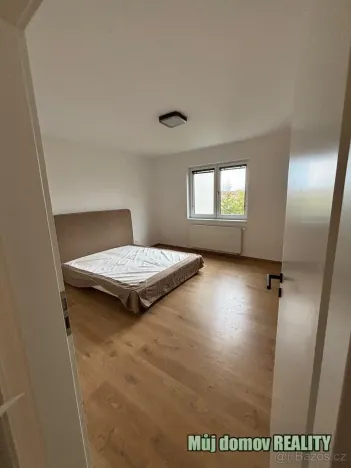 Pronájem rodinného domu, Praha - Klánovice, Lovčická, 120 m2