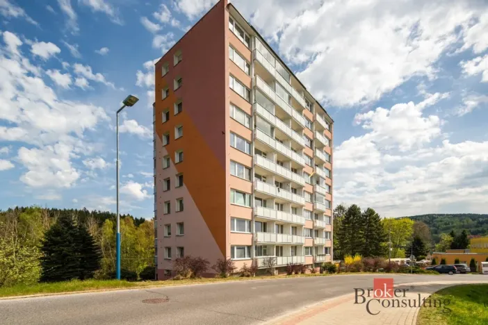 Prodej bytu 3+1, Tanvald, Radniční, 69 m2