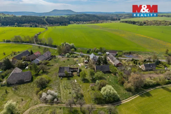 Prodej pozemku pro bydlení, Čichalov - Štoutov, 4209 m2