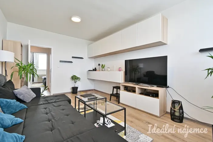 Pronájem bytu 2+1, Brno - Lesná, Ibsenova, 55 m2