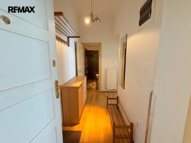 Pronájem bytu 2+kk, Praha - Vinohrady, U Kanálky, 60 m2