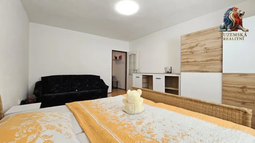 Pronájem bytu 1+1, Sebranice, 30 m2