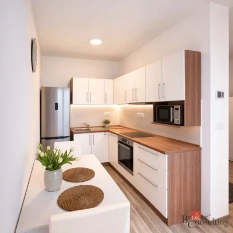 Pronájem bytu 2+kk, Žďár nad Sázavou - Žďár nad Sázavou 1, Jiřího z Poděbrad, 53 m2