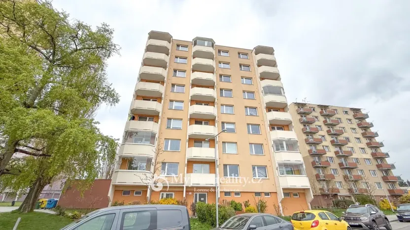 Prodej bytu 2+1, Znojmo, Sokolovská, 52 m2