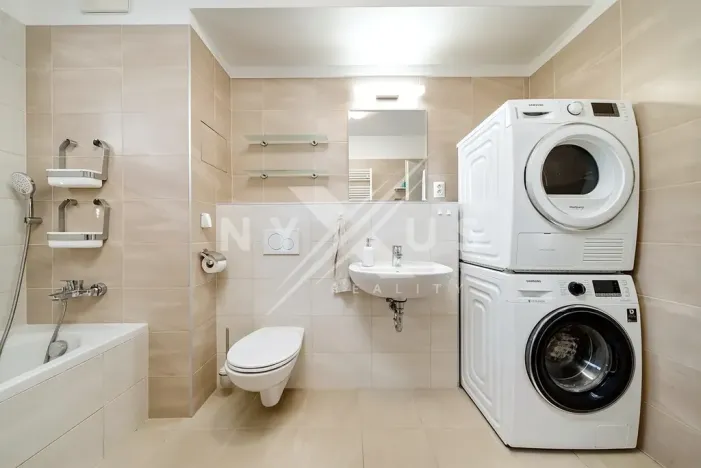Prodej bytu 2+kk, Praha - Čimice, Vaňkova, 58 m2