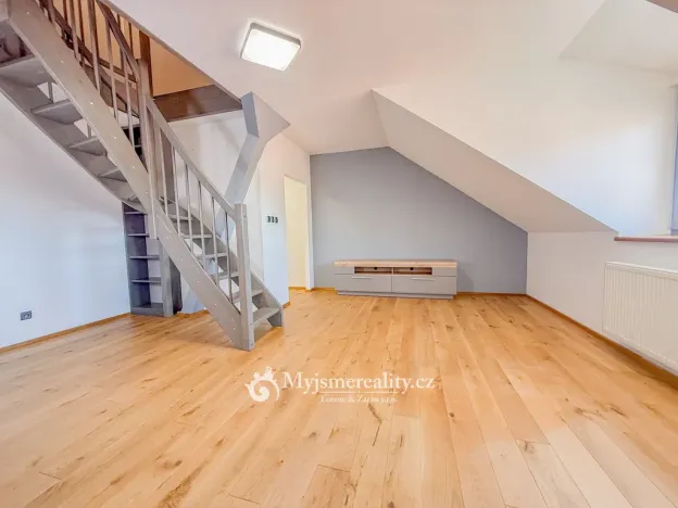 Pronájem bytu 2+kk, Znojmo, Antonínská, 67 m2