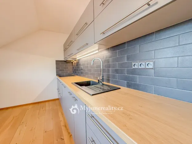 Pronájem bytu 2+kk, Znojmo, Antonínská, 67 m2