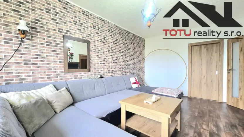 Prodej bytu 4+1, Jaroměř, Na Zavadilce, 66 m2