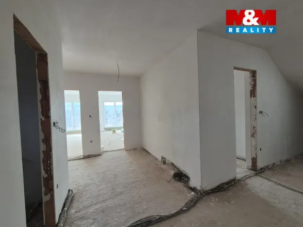 Prodej pozemku pro bydlení, Jince, 2093 m2
