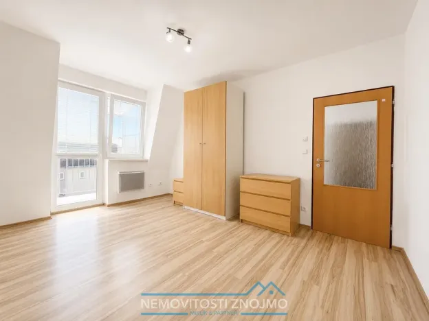 Pronájem bytu 3+1, Znojmo - Přímětice, Za Hřbitovem, 72 m2