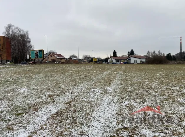 Prodej komerčního pozemku, Opava - Komárov, Ostravská, 10900 m2