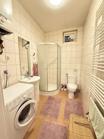 Pronájem bytu 1+1, Praha - Vinohrady, Polská, 44 m2