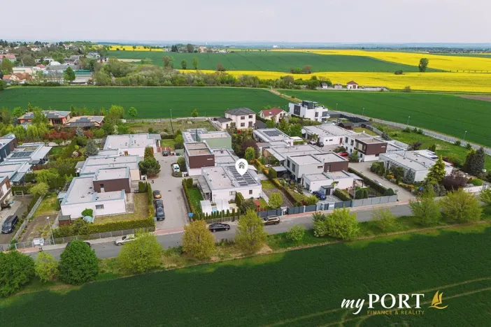 Prodej rodinného domu, Praha - Březiněves, K Březiněvsi, 90 m2